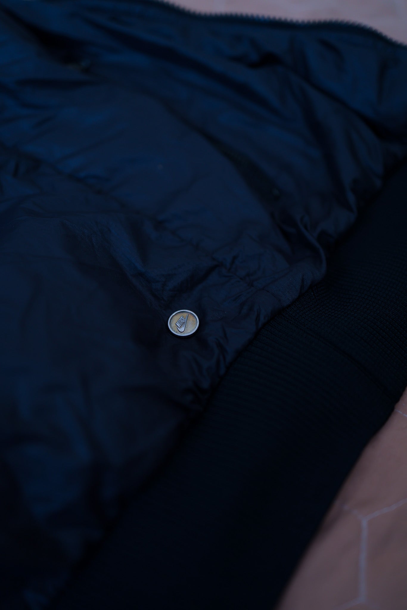 NIKE Vintage Windbreaker / Track Jacket