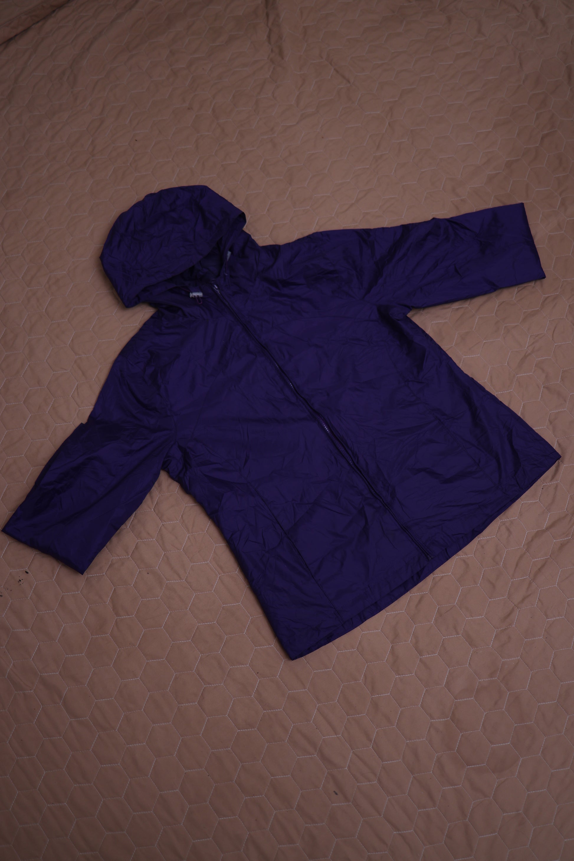 Sportek Platinum Lightweight Purple Windbreaker Jacket – Size L